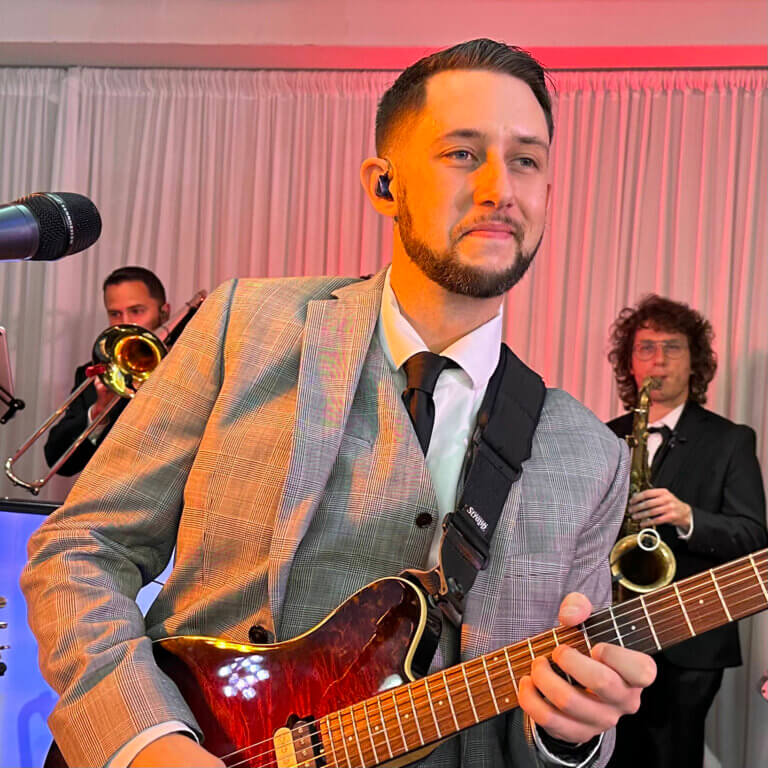 Tim Lead Guitar & Vocals
